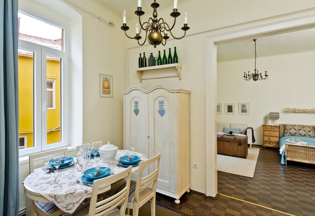 Pécs, Mária utca - belsőépítészet, 4. kép